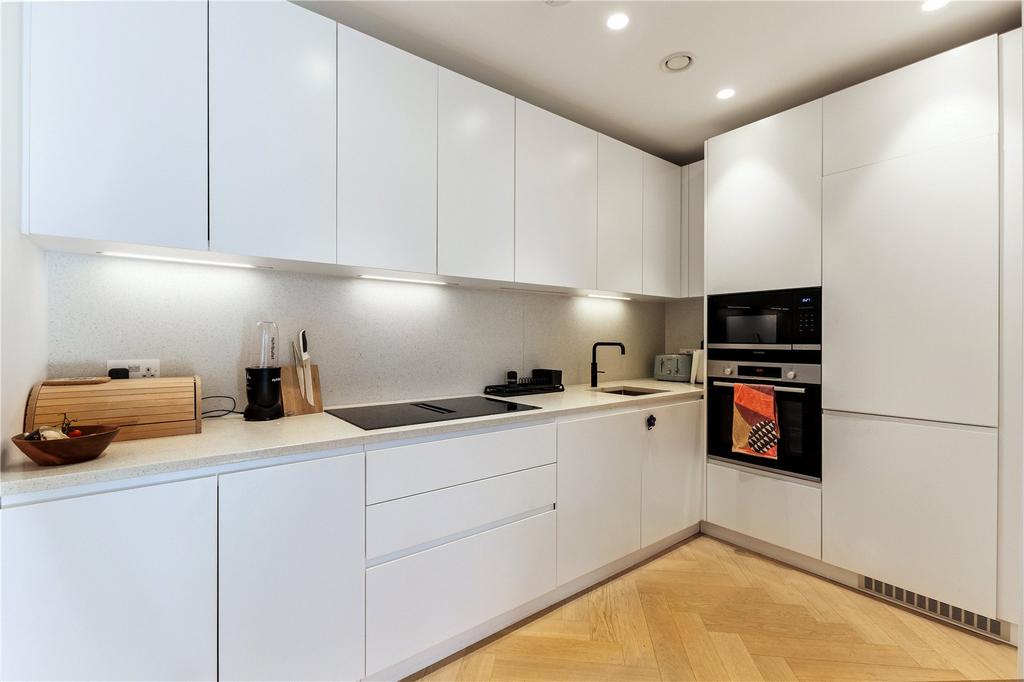 Reception/Kitchen