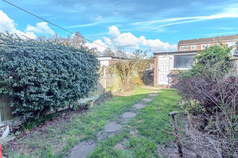 12 Ballantrae Close, Arnold, Nottingham, NG5 8QH