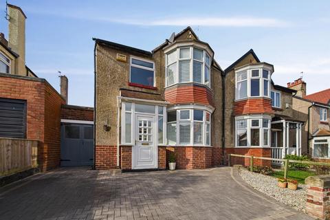 15 Ashbrooke, Whitley Bay, NE25 8EG