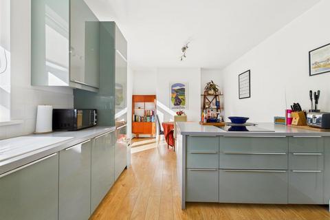 15 Ashbrooke, Whitley Bay, NE25 8EG