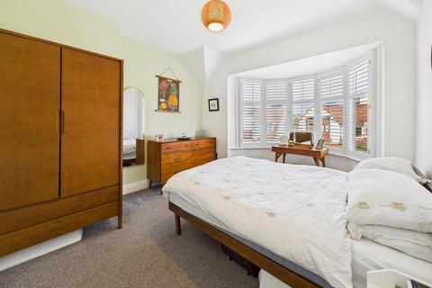15 Ashbrooke, Whitley Bay, NE25 8EG