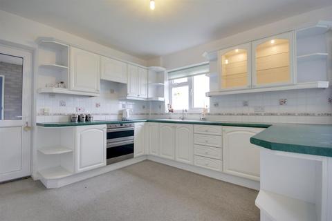 3 bedroom link detached house for sale, Fenton Road, Warboys