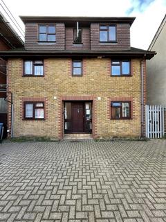 Studio to rent, Randolph House, Kent ME7