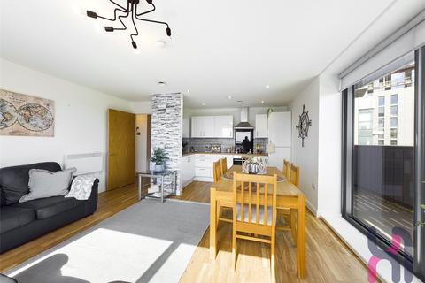 3 bedroom flat for sale, Manchester Waters, 1 Pomona Strand, Old Trafford, Manchester, M16