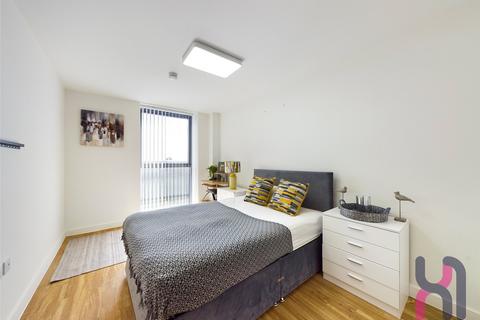 3 bedroom flat for sale, Manchester Waters, 1 Pomona Strand, Old Trafford, Manchester, M16