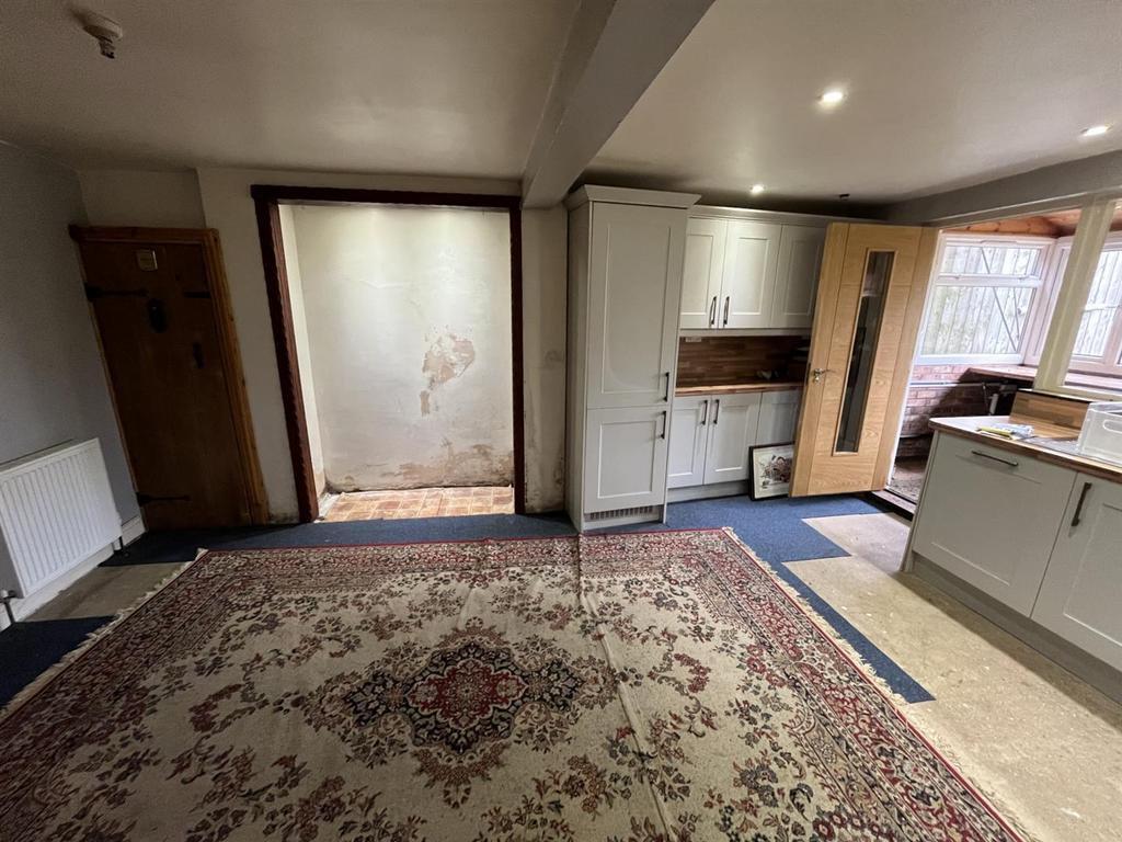 6 A High Street, Patrington, HU12 0 RE