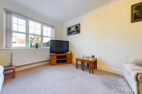 8 Brambleleaf Close, Barton-upon-humber, DN18 5SB