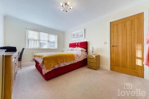 8 Brambleleaf Close, Barton-upon-humber, DN18 5SB