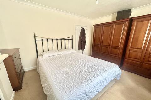2 bedroom terraced house for sale, Poole
