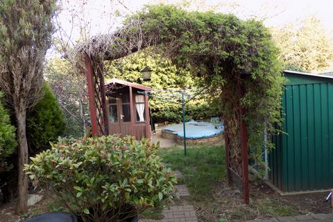 1 bedroom flat for sale, Steeping Drive, Immingham DN40