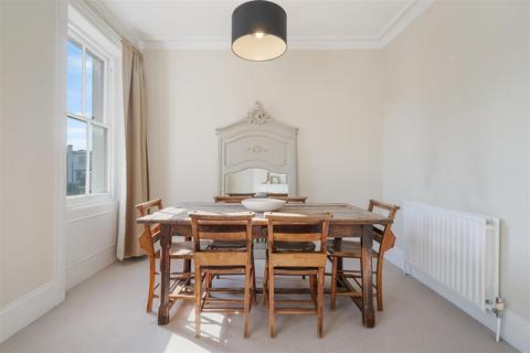 2 bedroom apartment for sale, Priory Road, South Hampstead, London, NW6
