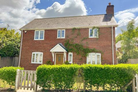 3 bedroom detached house for sale, Lonnen Road, Wimborne, BH21