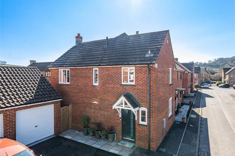 46 Lower Meadow, Ilminster, TA19 9DP