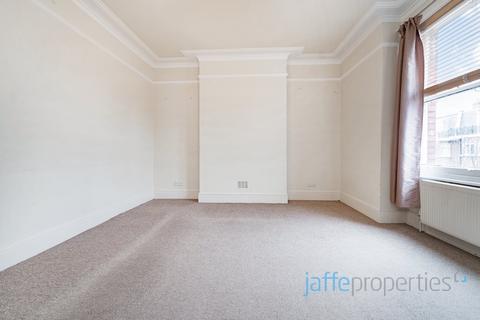 2 bedroom apartment for sale, Mill Lane, London, NW6