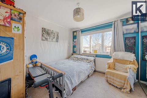 14 Melton Fields, Epsom, KT19 9QH