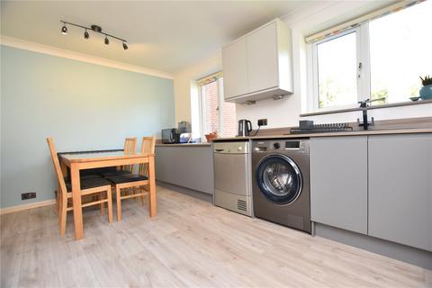 7 Heathfield Close, Tingley, Wakefield, WF3 1TP