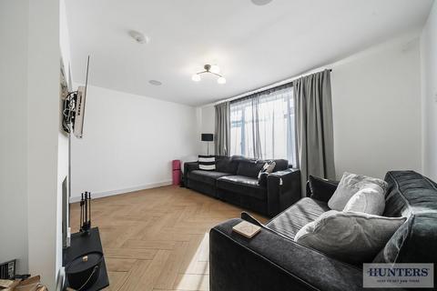75 Luffield Road, London, SE2 9JN