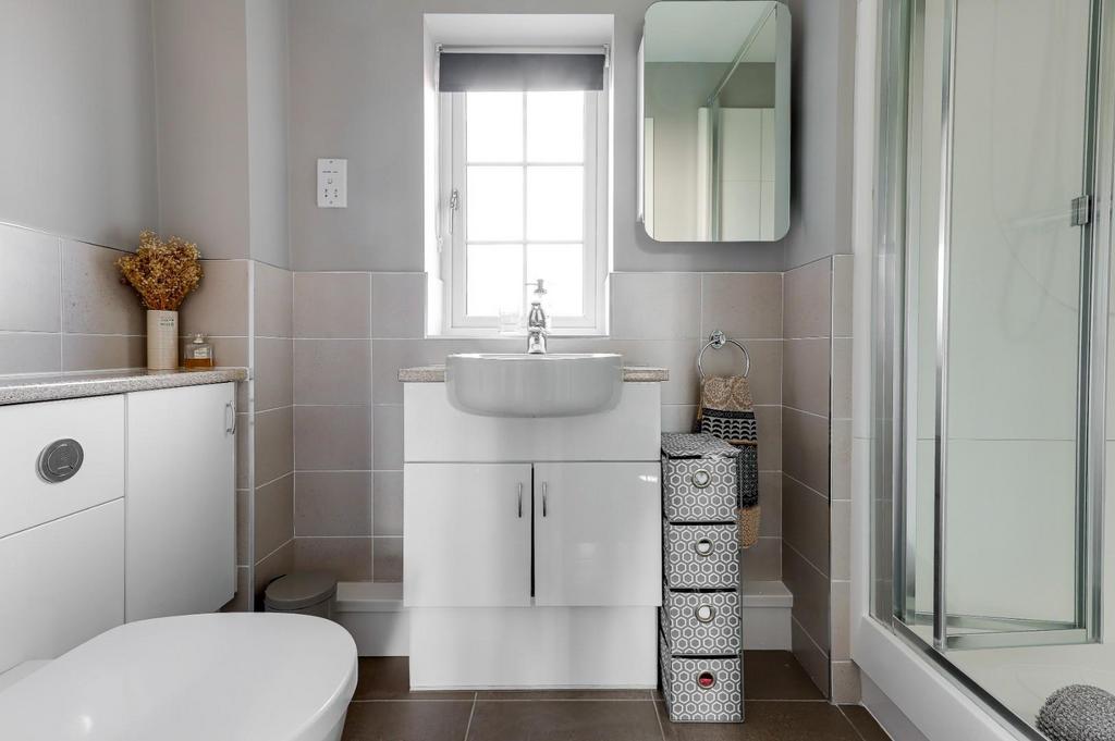 En Suite to Bedroom Two.JPG