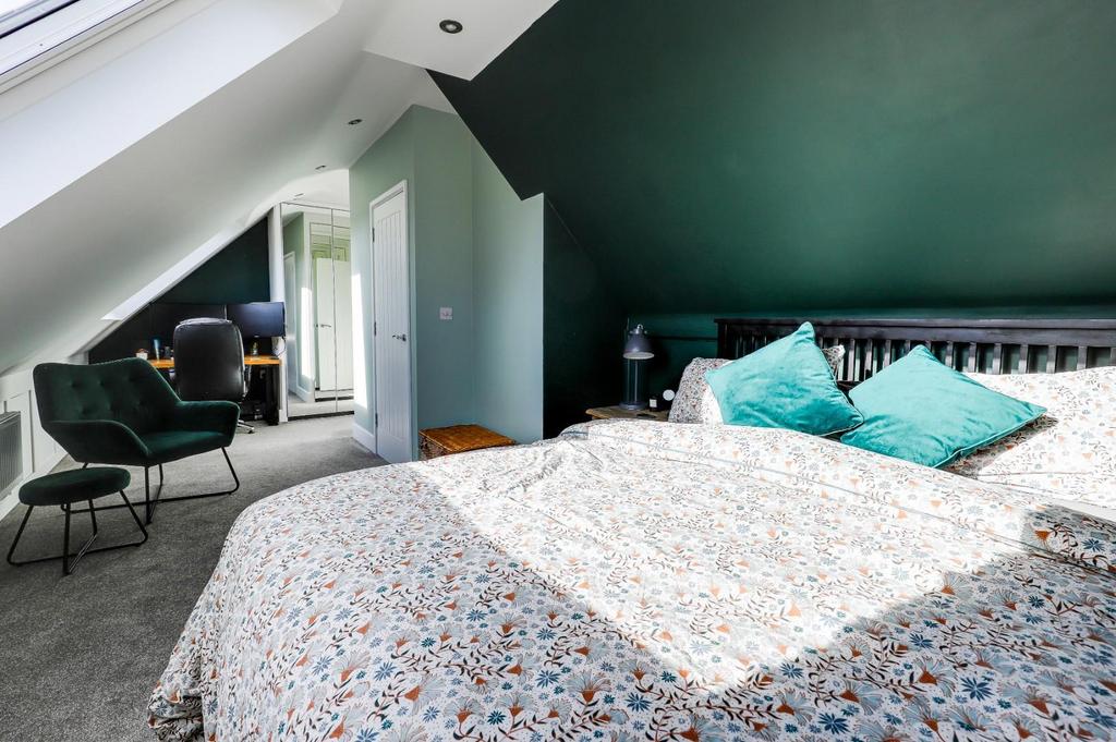 Bedroom One b.JPG