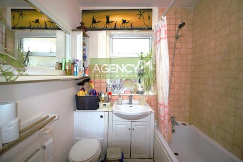 107 First Avenue, Manor Park, London, E12 6AL