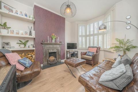 21 Chesham Terrace, London, W13 9HX