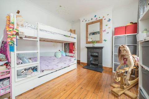 21 Chesham Terrace, London, W13 9HX