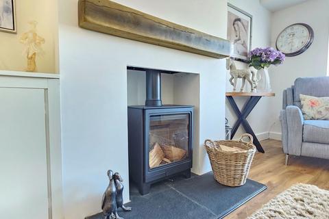 2 bedroom detached bungalow for sale, Queens Crescent, Stubbington, PO14