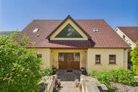 4 bedroom detached house for sale, Bethel Place, Nantyglo, NP23