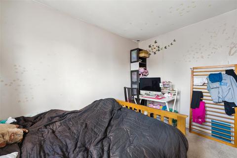29 Heathcote Way, West Drayton, UB7 7RD