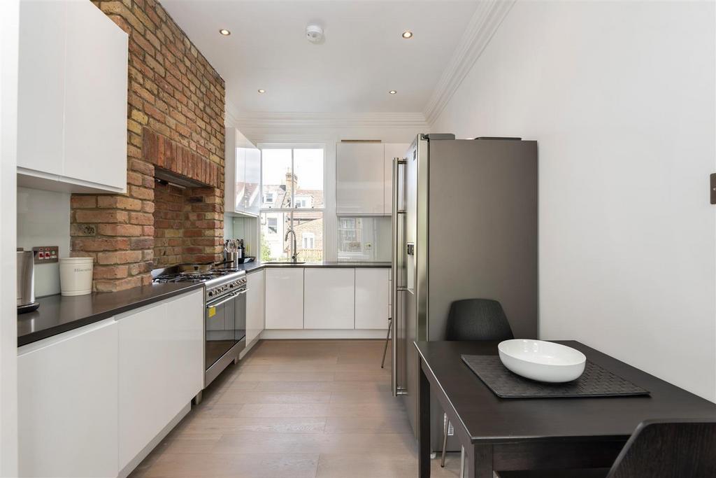 Kitchen/Dining