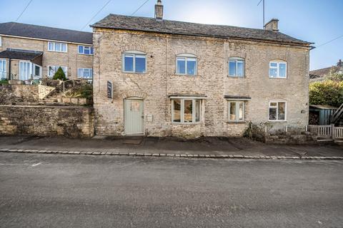 15 High Street, Avening, Tetbury, GL8 8NF
