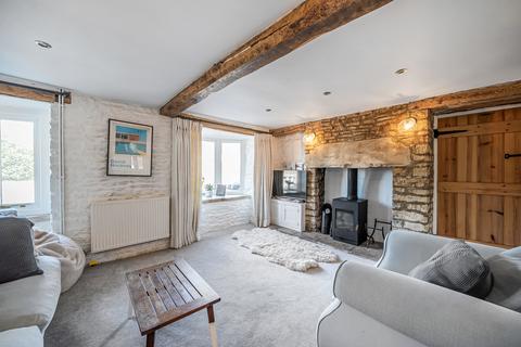 15 High Street, Avening, Tetbury, GL8 8NF