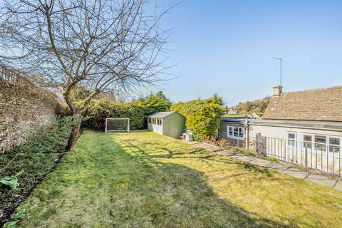 15 High Street, Avening, Tetbury, GL8 8NF