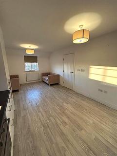 2 bedroom flat to rent, Magnolia Avenue, Rugby