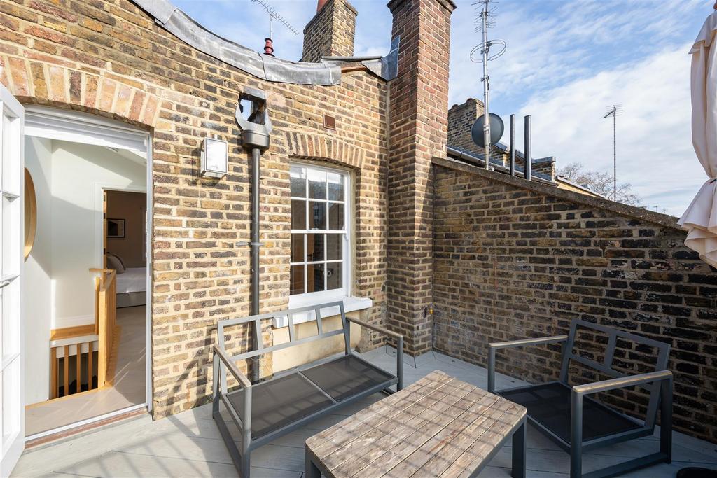 67 Kinnerton Street Hi-14.jpg
