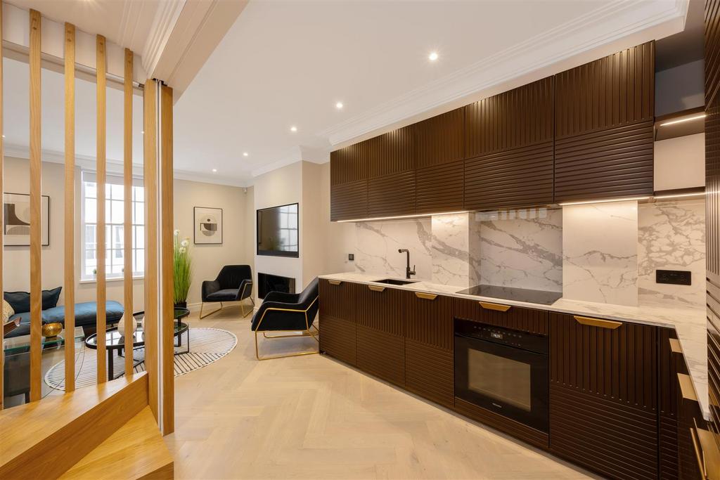 67 Kinnerton Street Hi-2.jpg