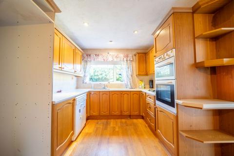 3 bedroom semi-detached bungalow for sale, Langdale Drive, Ormskirk L40