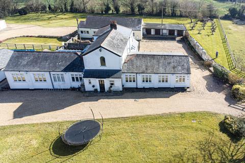 undefined, Cherry Tree Farm, Cherry Tree Lane, HP2