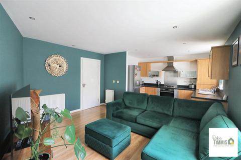 12 Blithfield Way, Stoke-on-trent, ST6 8GS
