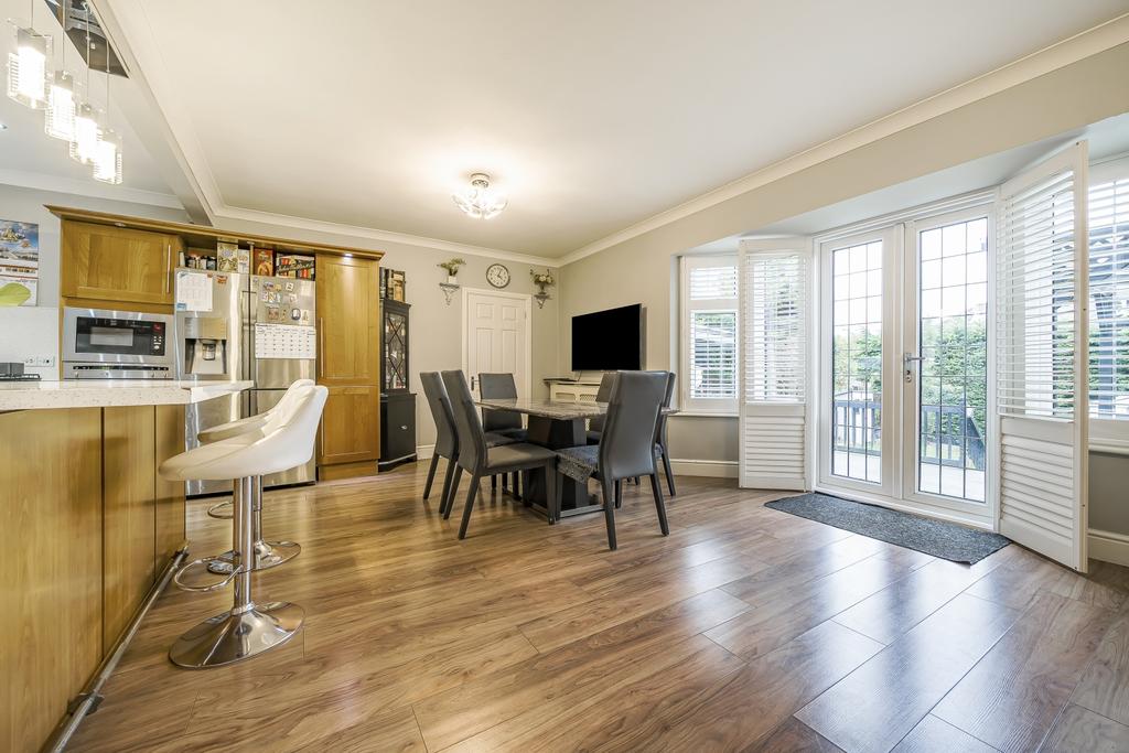 Family Kitchen and Dining Room