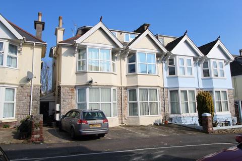 1 bedroom apartment to rent, Morgan Avenue, Torquay, TQ2 5RR