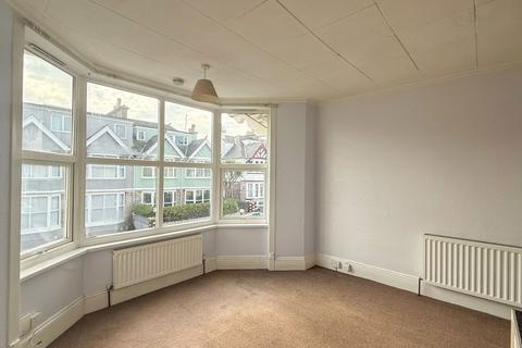 1 bedroom apartment to rent, Morgan Avenue, Torquay, TQ2 5RR