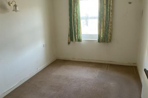 1 bedroom flat for sale, Cobbs Place, Margate, Kent