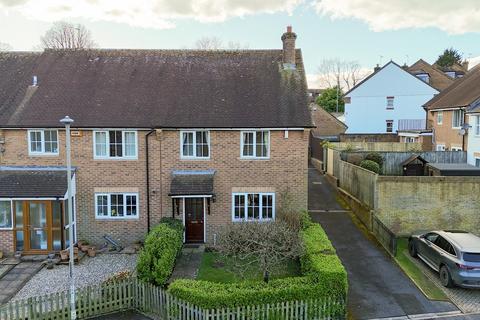 3 bedroom end of terrace house for sale, Cowdrys Field, Wimborne, BH21