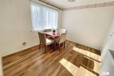 131 Westfields, Stanley, DH9 7DG