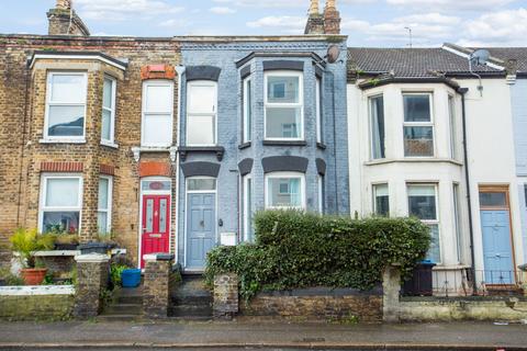 4 bedroom terraced house for sale, Eaton Road, Margate, CT9