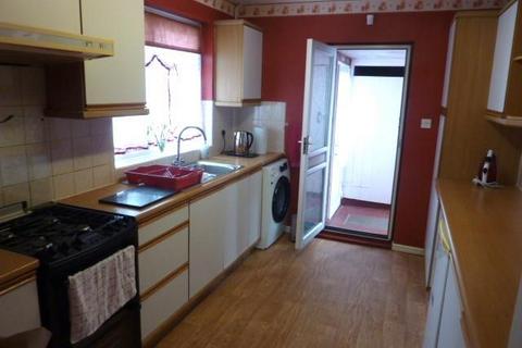 3 bedroom semi-detached house for sale, Doncaster Road, Weymouth