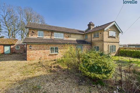 4 bedroom semi-detached house for sale, Girsby Lane, Burgh on Bain, LN8