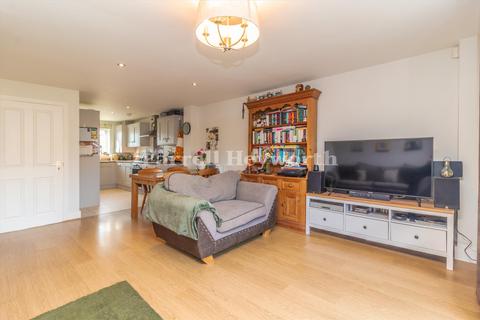 20 Bluebrook Avenue, Hambleton, Poulton-le-fylde, FY6 9FG