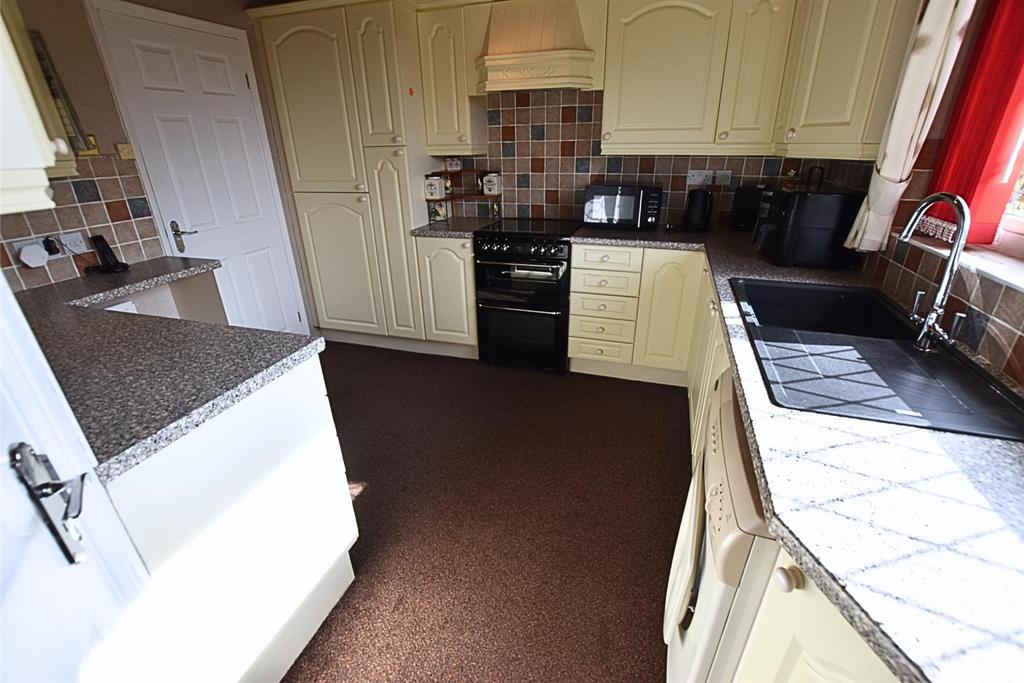 Kitchen diner